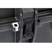 Close up of explorer 10840 cases 8 Heavy Duty Metal Latches