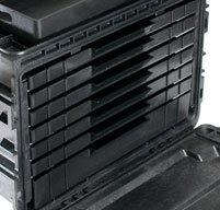 close up of the peli 0450WD mobile tool chest 6 shallow drawers, 1 deep drawer, 1 top tray