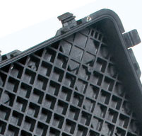close up of peli 0500 transport cases Reinforced honeycomb deck and lid for added strength