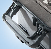 close up of Peli 1670 case Two oversized fold down handles for extra grip