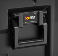 Close up of peli hardigg super v 7u rack mount cases Heavy-duty spring loaded handles which lay flat