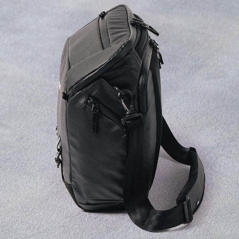 upright messenger bag