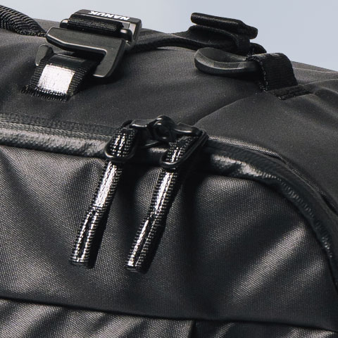 duffle bag aquaguard zippers