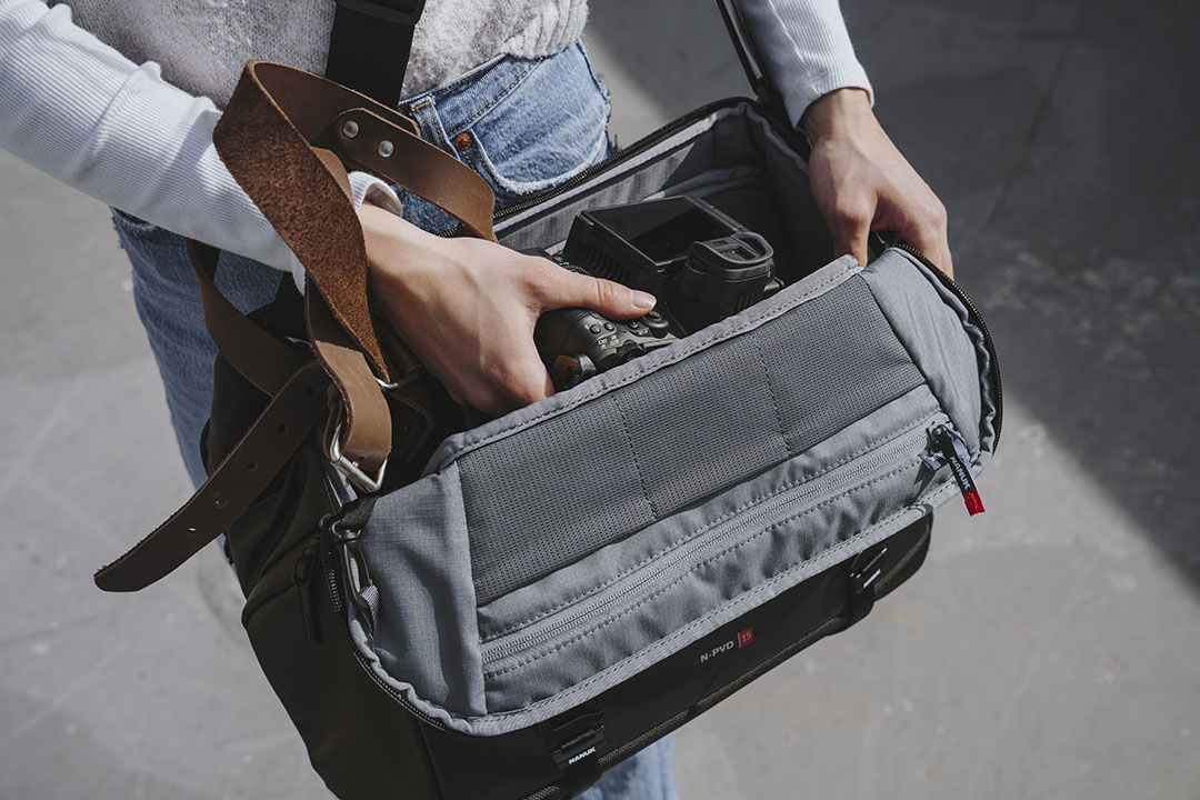 nanuk messenger bag